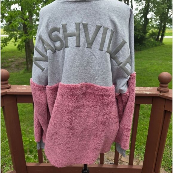 Spirit Jersey Ladies Gray and Pink Cozy Fleece Sounvenir Sweatshirt Sz L - Picture 3 of 14